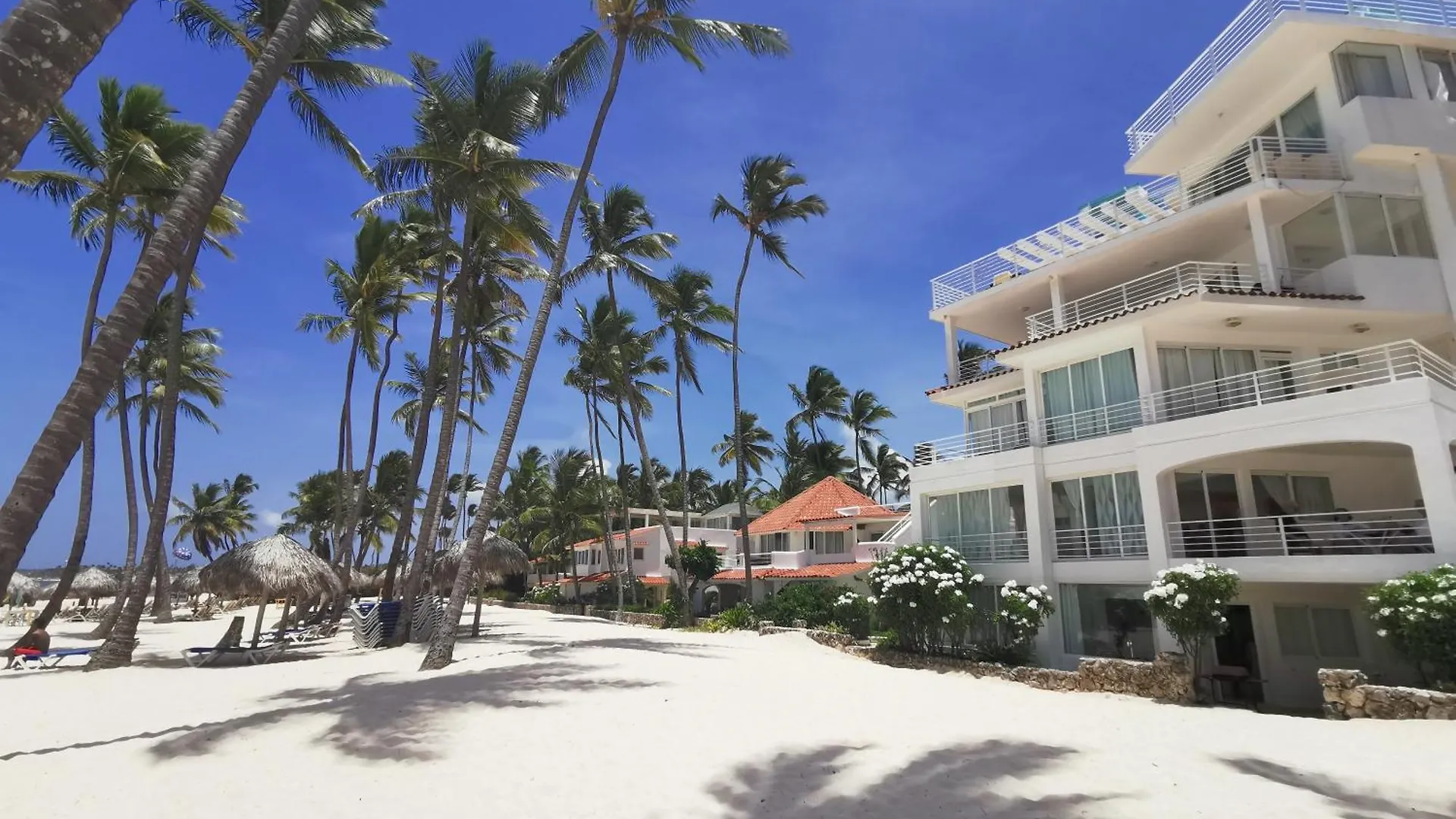 Caribbean Oasis - Villas And Apartments - Playa Los Corales Punta Cana Hotel