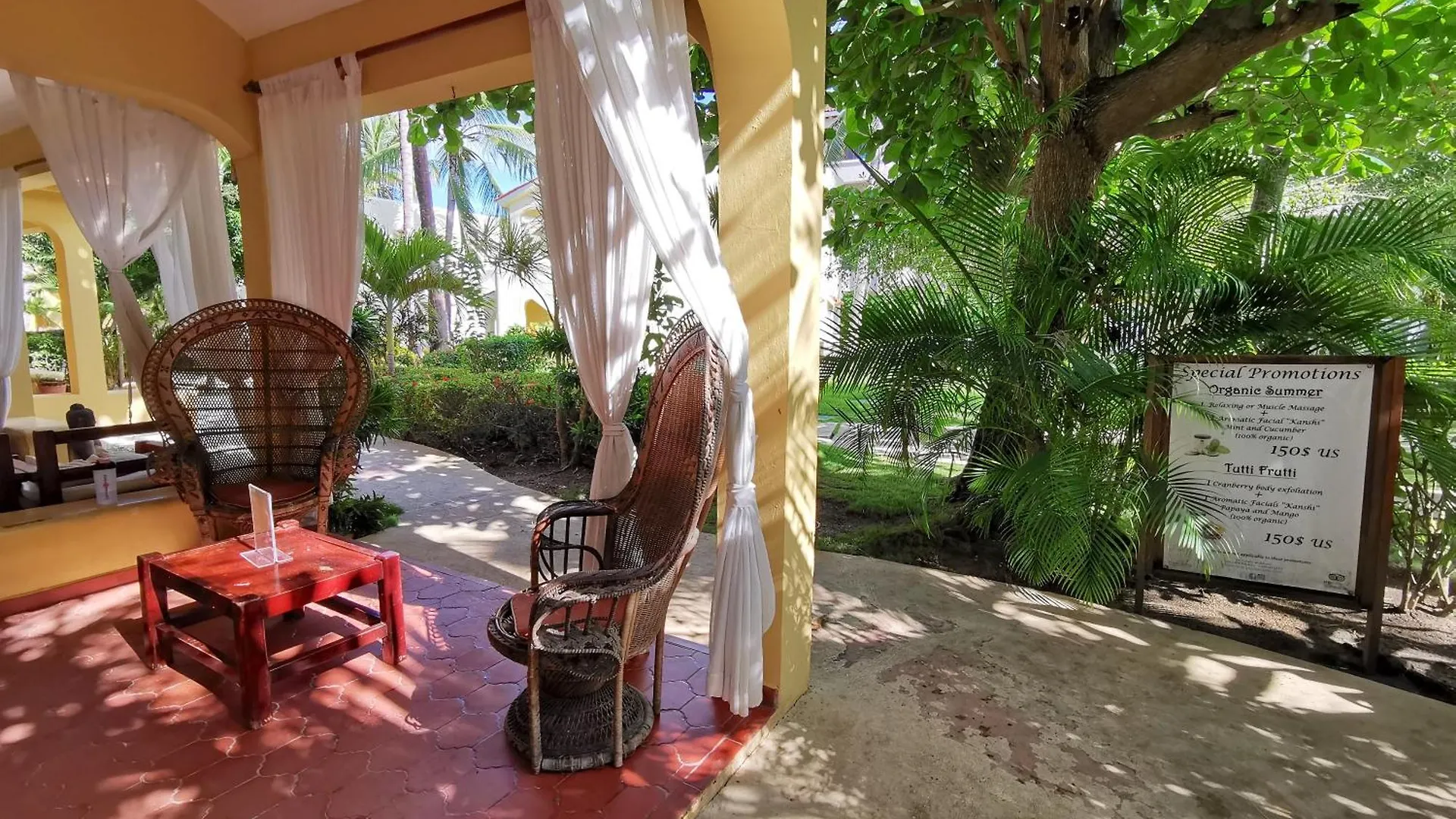 Caribbean Oasis - Villas And Apartments - Playa Los Corales Punta Cana Hotel