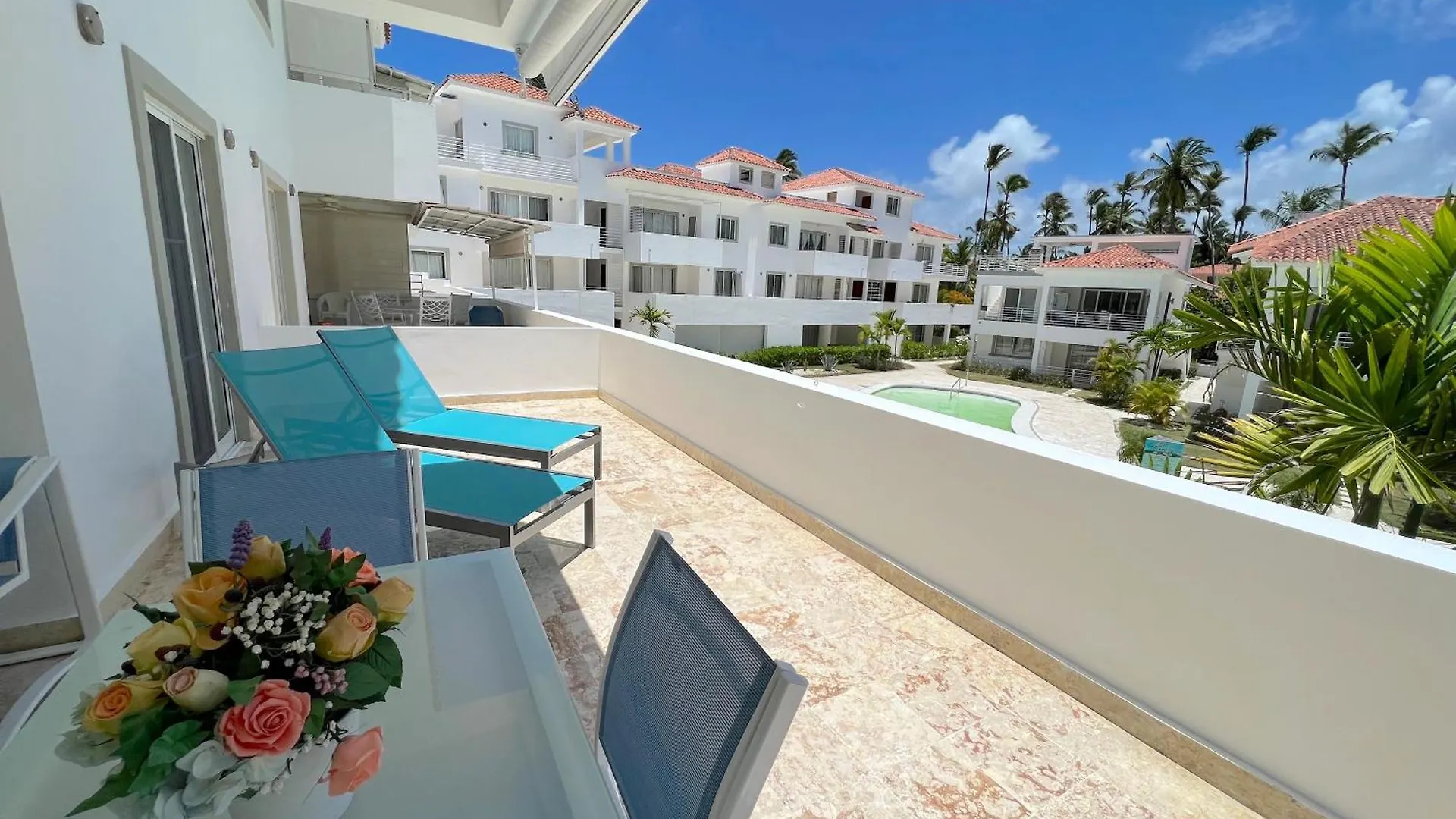 Hotel Caribbean Oasis - Villas And Apartments - Playa Los Corales Punta Cana