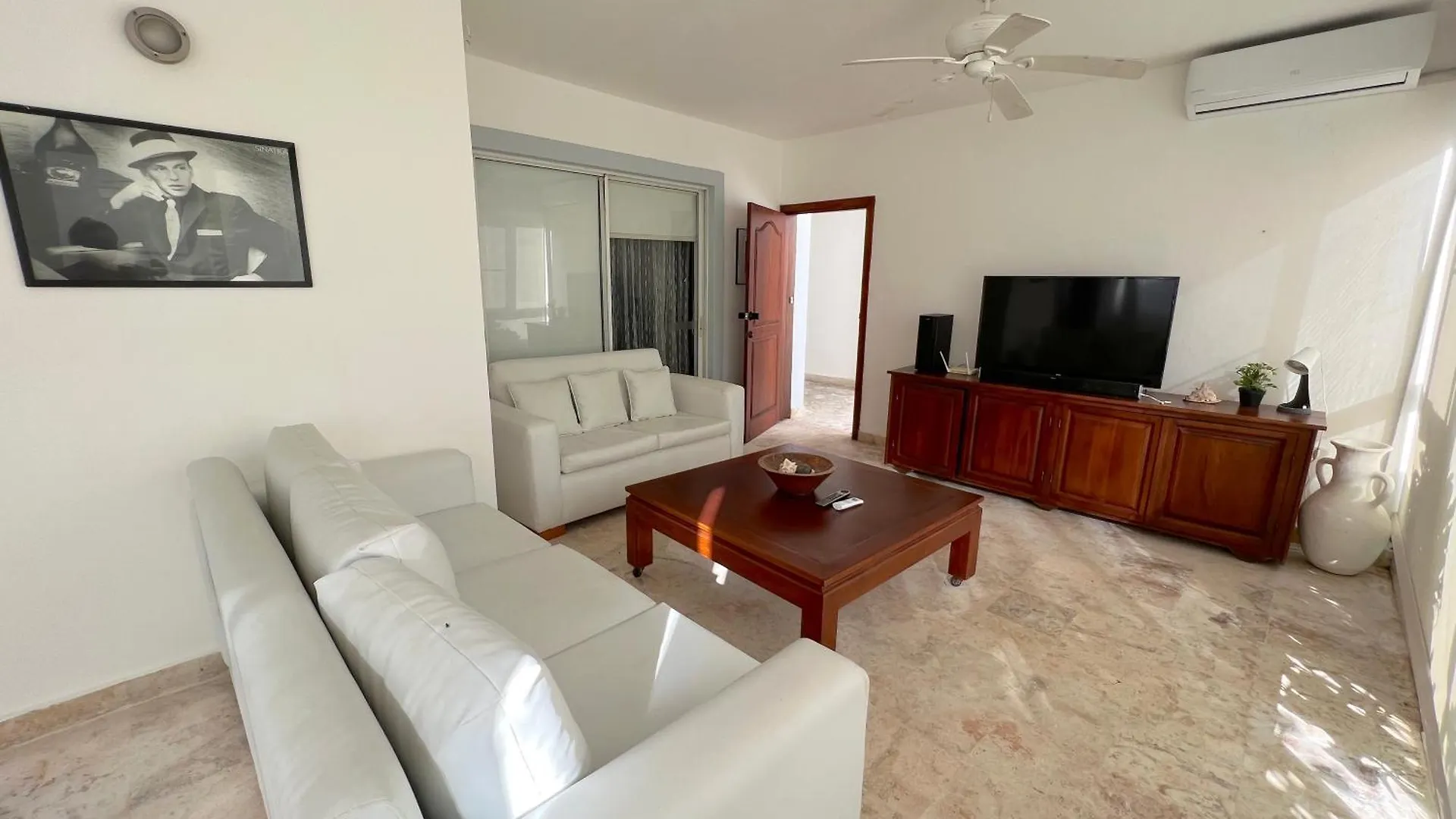 Caribbean Oasis - Villas And Apartments - Playa Los Corales Punta Cana