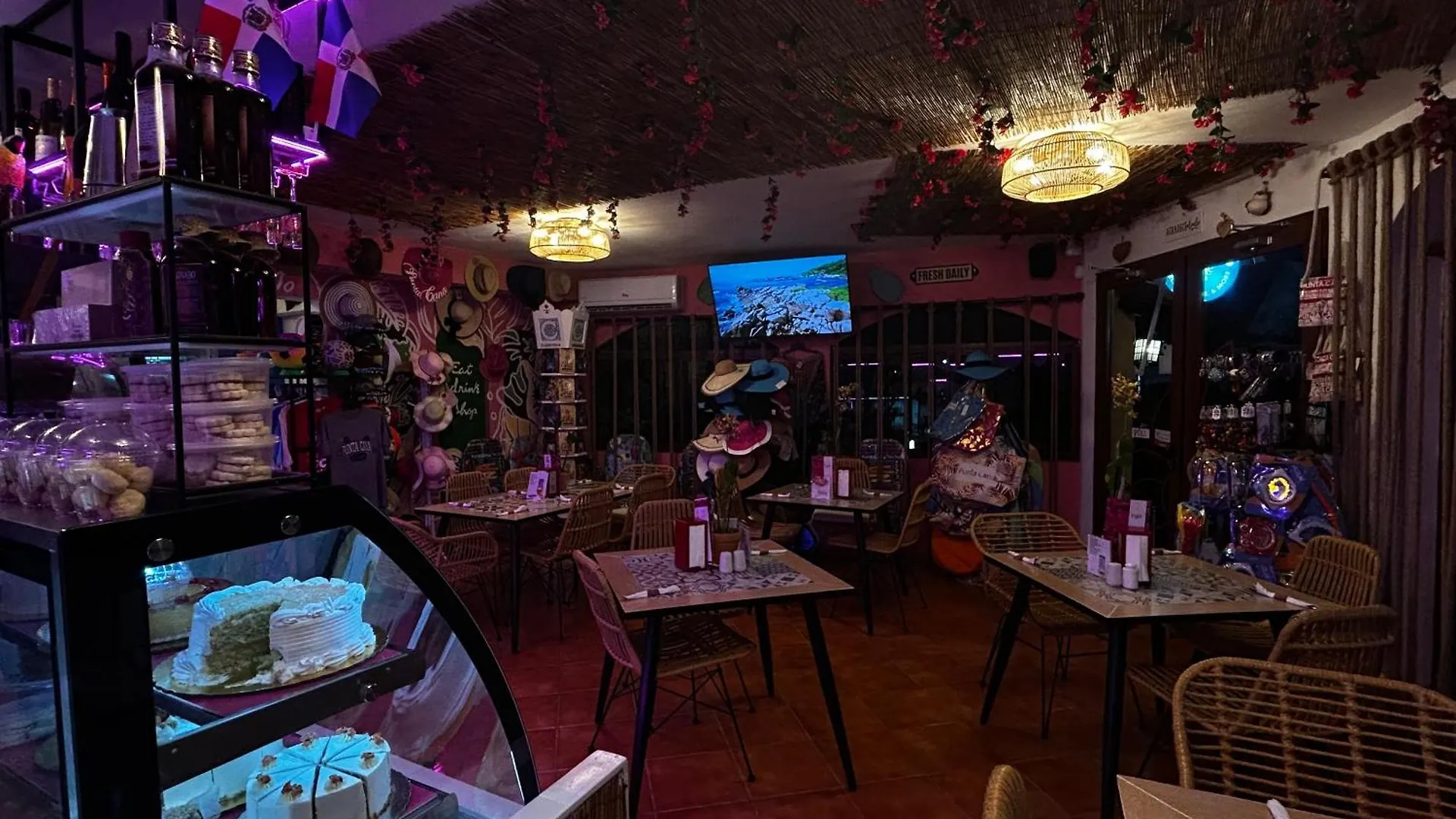 Caribbean Oasis - Villas And Apartments - Playa Los Corales Punta Cana Hotel